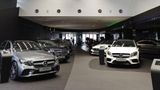 Mercedes-benz-showroom-car-dealer